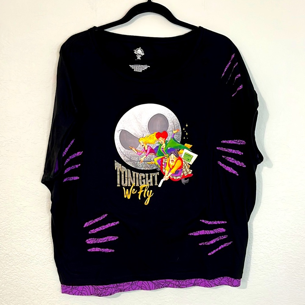 Disney Parks Hocus Pocus Tonight We Fly Halloween Shirt XL